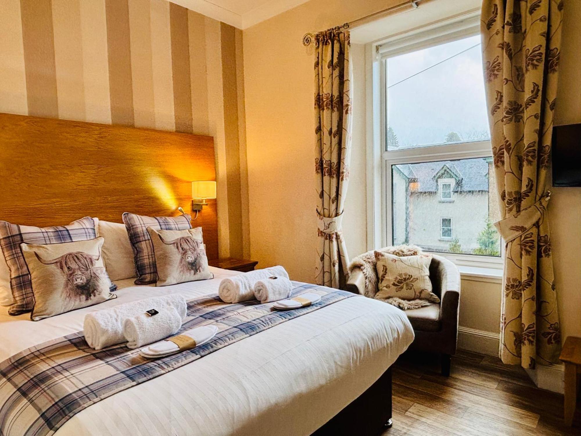 The Claymore Guest House Pitlochry Exterior photo