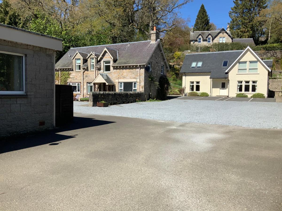 The Claymore Guest House Pitlochry Exterior photo